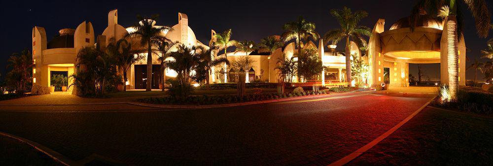 ซิบายา ลอดจ์ Hotel อัมลังงา ภายนอก รูปภาพ